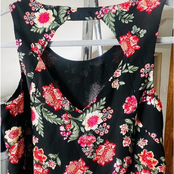 Pink Republic Flower Print Shift Dress Red & Pink - Picture 7 of 9